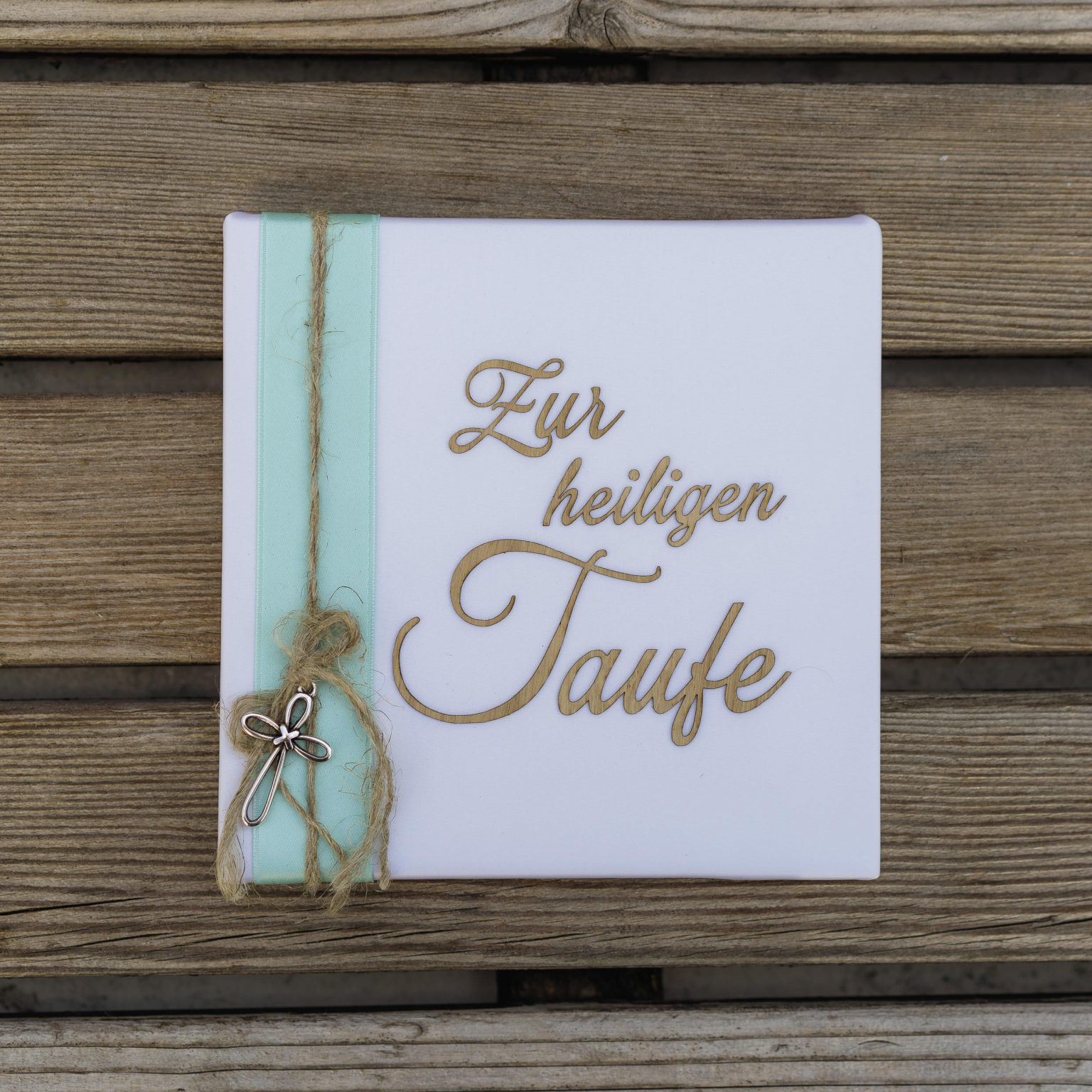 Was Schreibt Man Auf Den Umschlag Einer Taufkarte Taufbrief mit Lasercut-Schriftzug – Acrylmalerei Sigrid Kiesenhofer